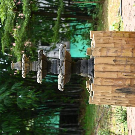 Bamboo And Bricks Resort Welhe Eksteriør billede