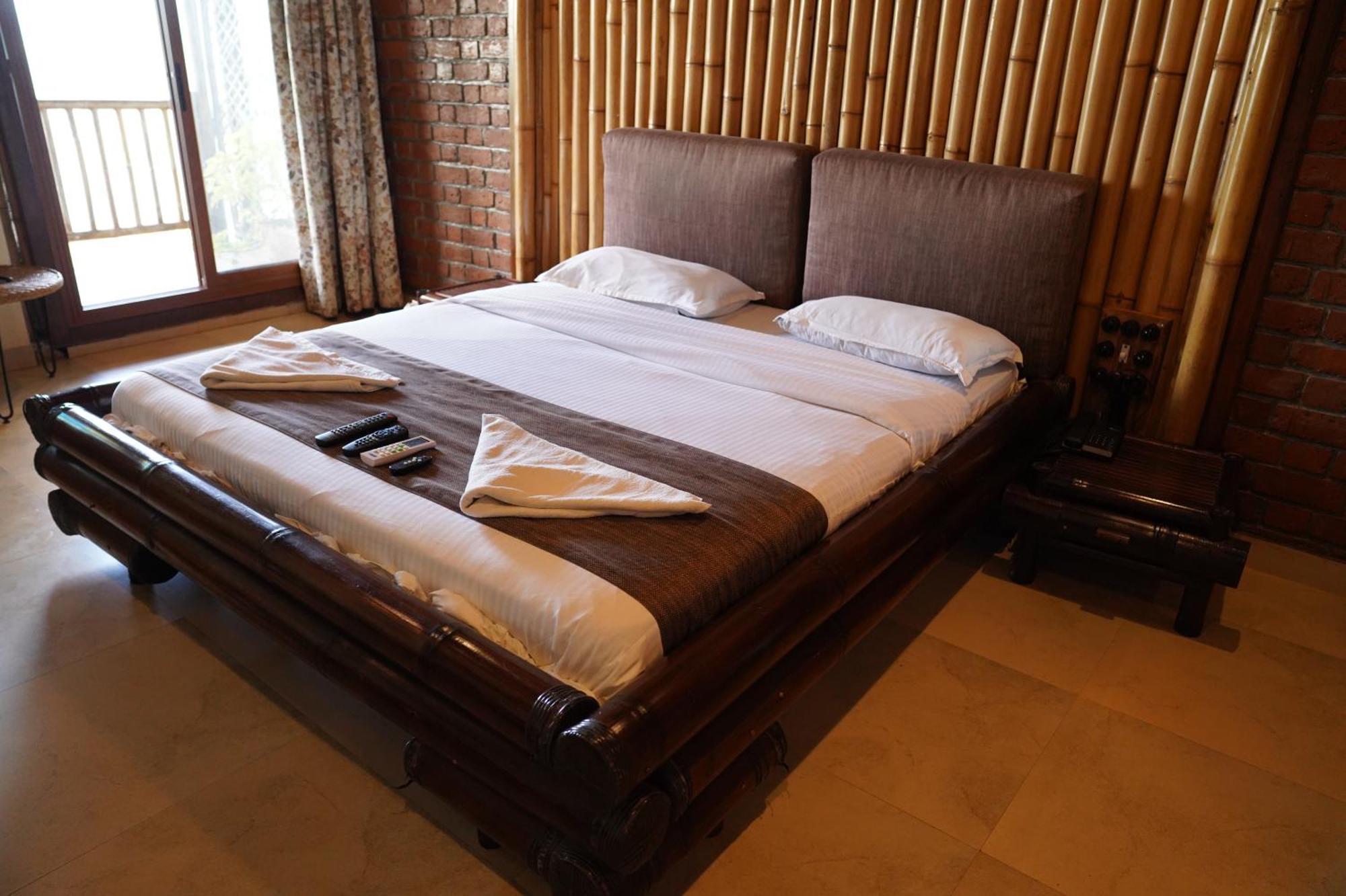 Bamboo And Bricks Resort Welhe Eksteriør billede