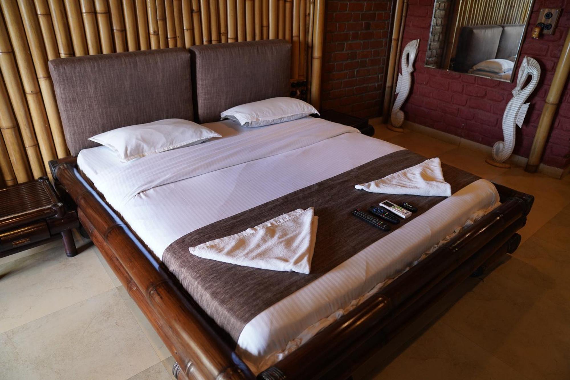 Bamboo And Bricks Resort Welhe Eksteriør billede